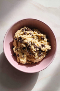5 MINUTE ALMOND FLOUR COOKIE DOUGH