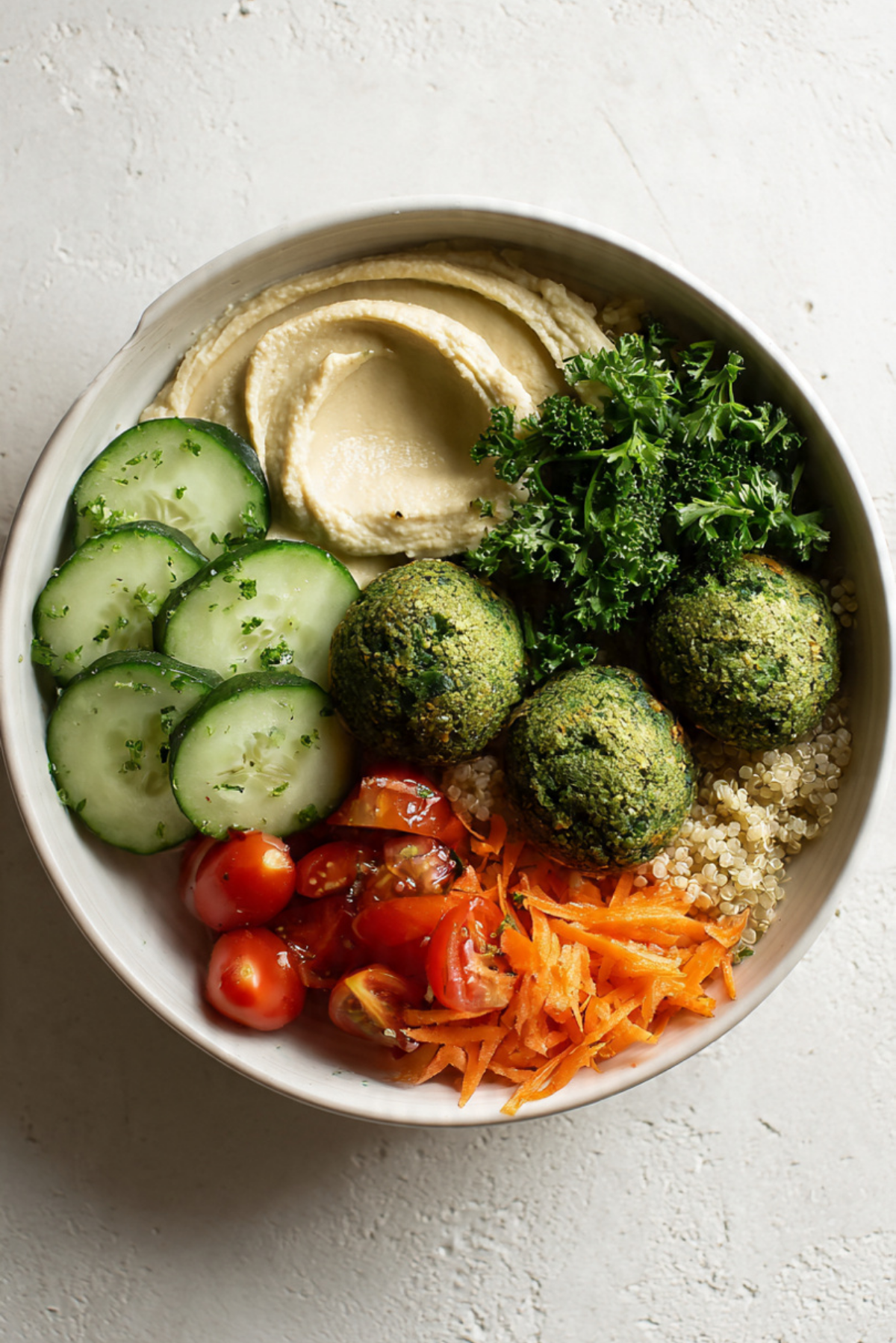 Spinach falafel & hummus bowl